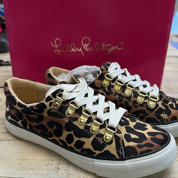 Lilly Pulitzer Hallie Sneaker Onyx My Favorite Spot Size 6 - Picture 1 of 8